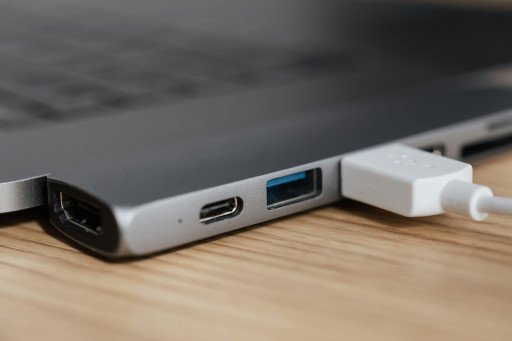The Ultimate Guide to Choosing the Best USB Hub for Your iPad Pro